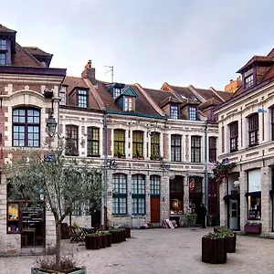 https://hypercentre-gares-superbe-studio-cozy.lillehotels.org
